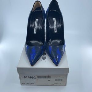 Blue snakeskin print pointy to manolo blahnik heel